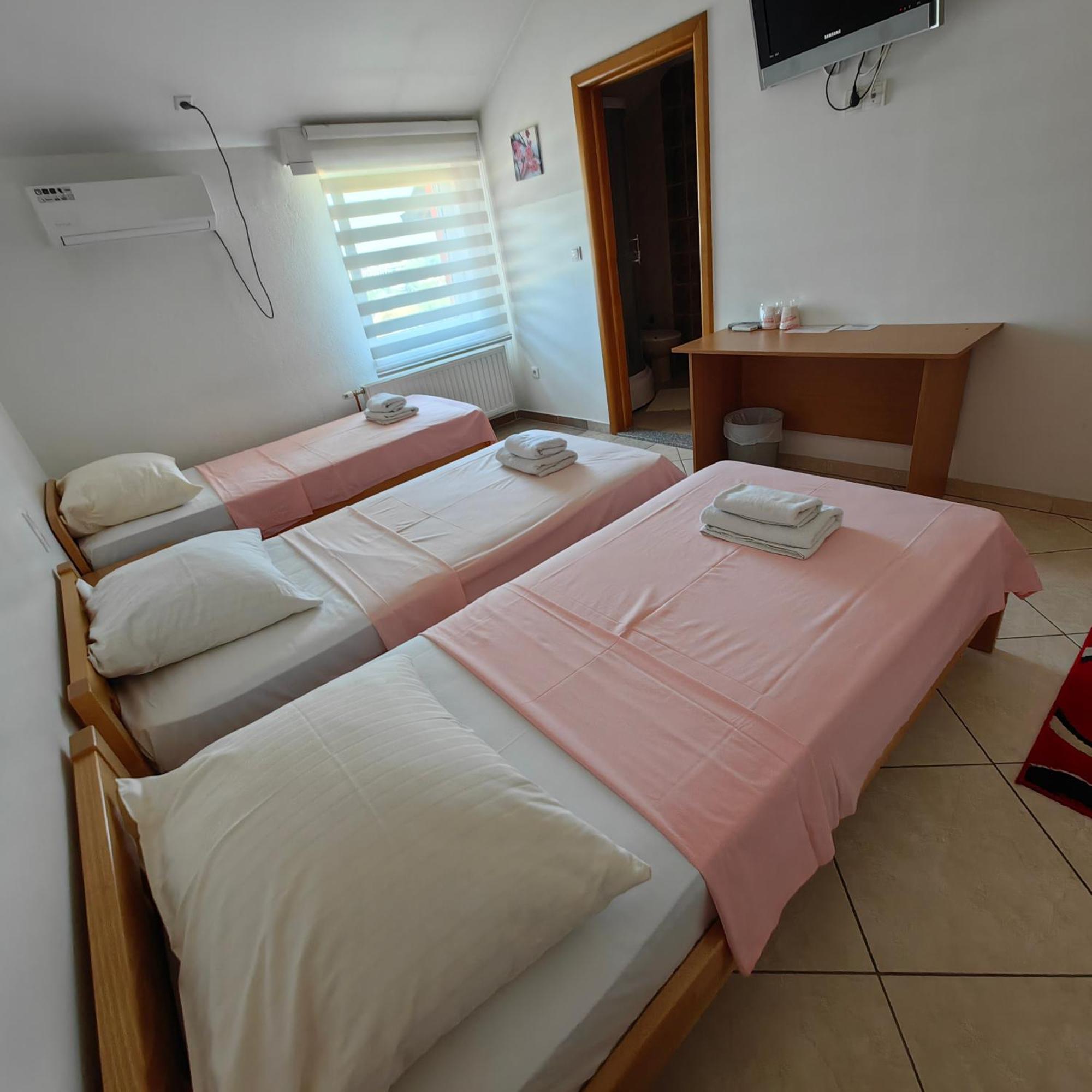 Motel Maks Kiseljak Exterior photo