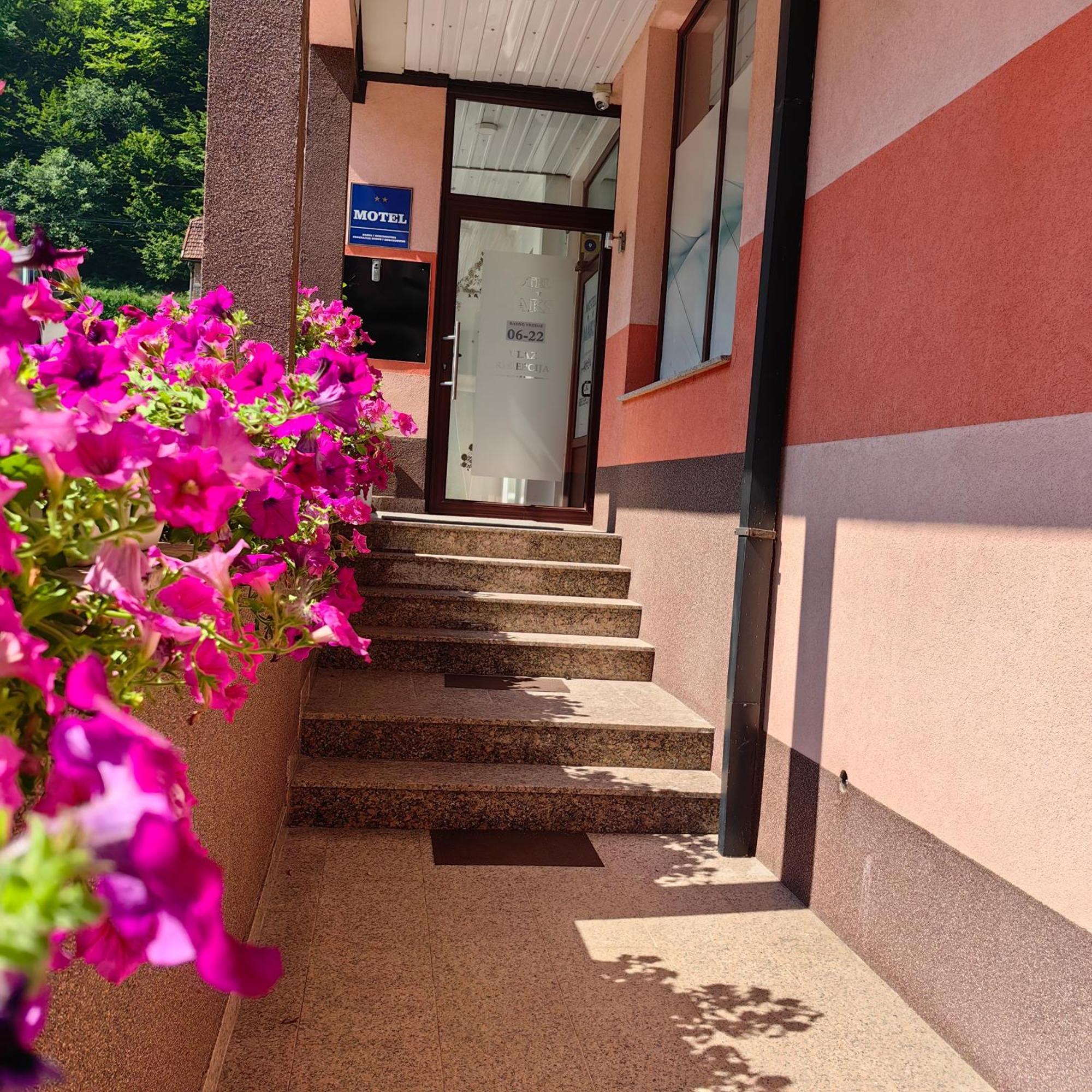 Motel Maks Kiseljak Exterior photo